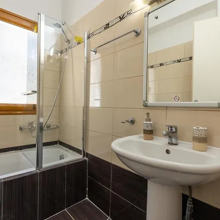 Di Capri * Skala (Kefalonia)